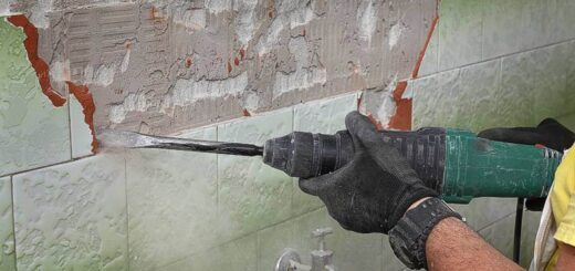 odstranění obklady a dlažby